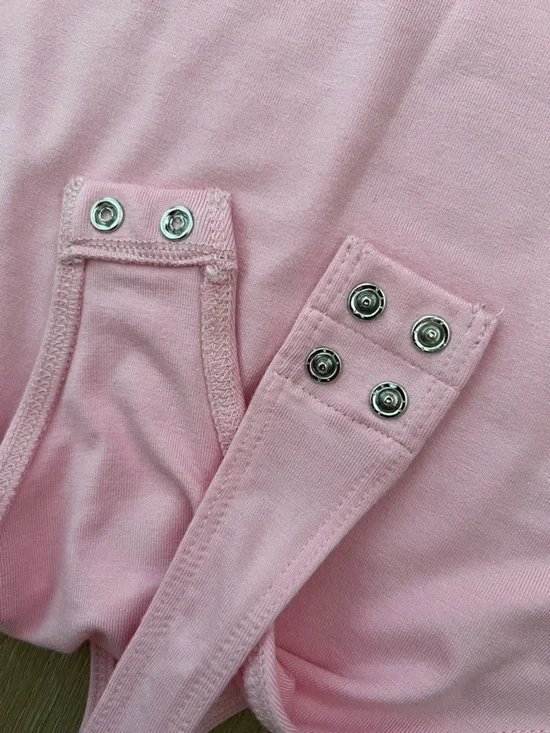 BAR III Sweetheart Neck Short Sleeve Bodysuit NWT - Picture 8 of 10